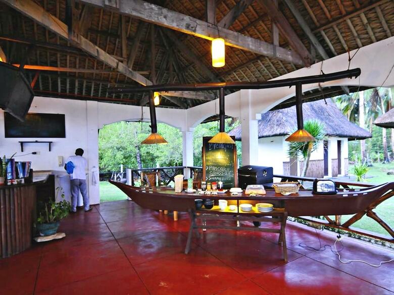 Hotel Ticao Island Resort