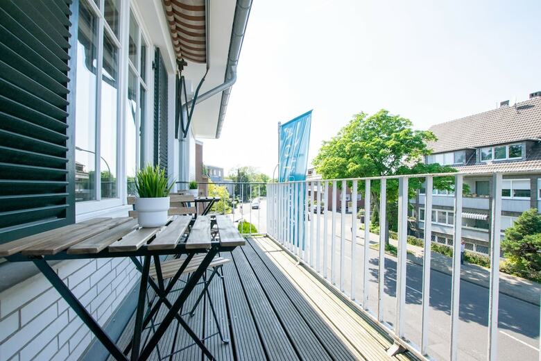 Tolstov-hotels Representative City Villa