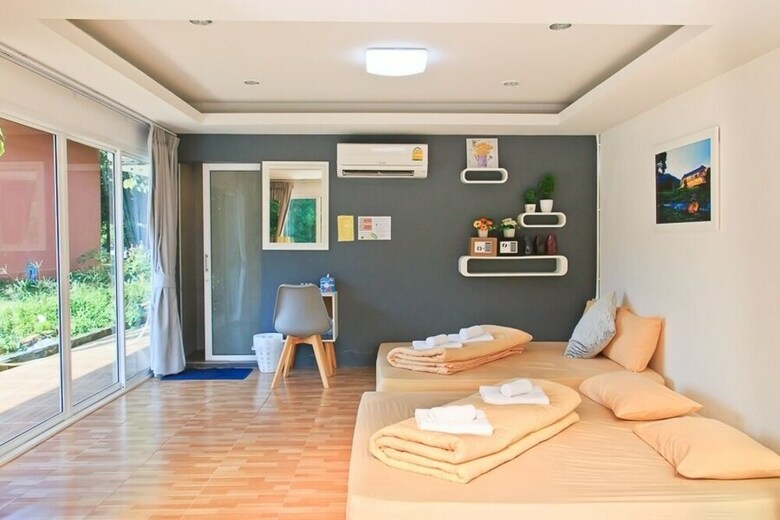 Hotel Akantuka Homestay