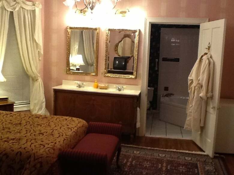 Bed & Breakfast Montgomery Inn Bnb