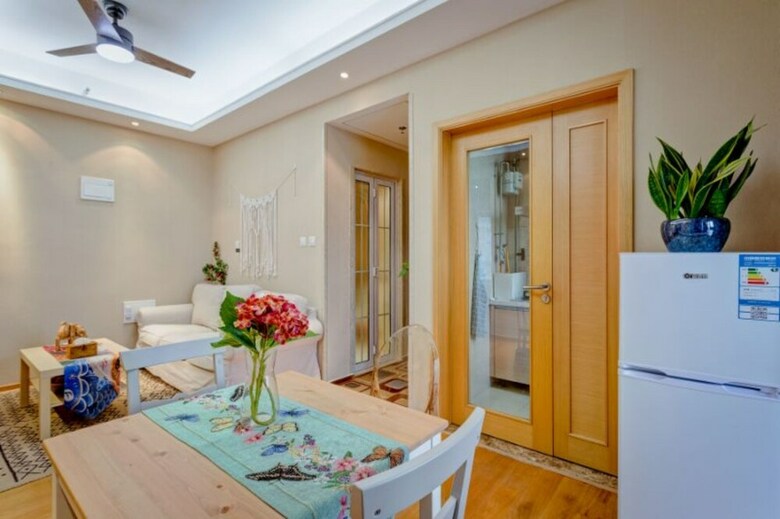 Royal Garden Apartment