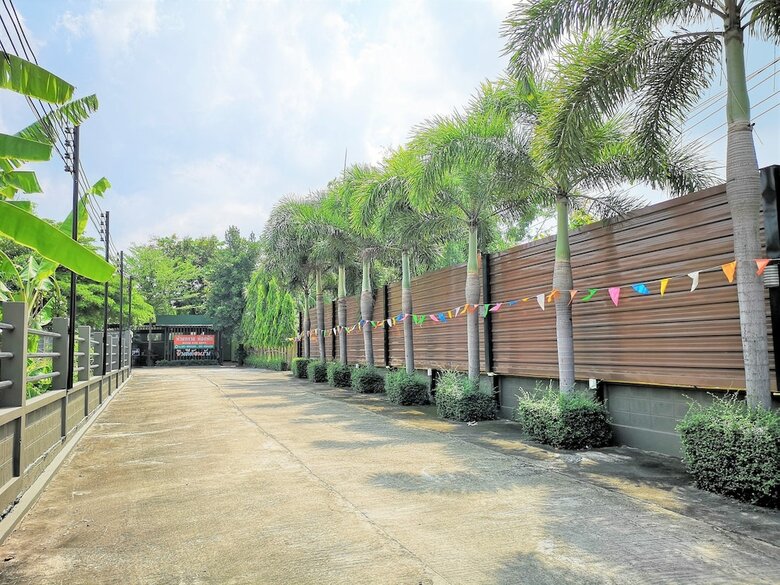 Huaisai Hotel