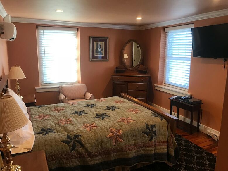 Hotel Stottsville Inn