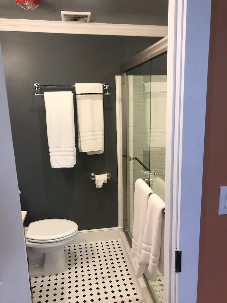 Hotel Stottsville Inn