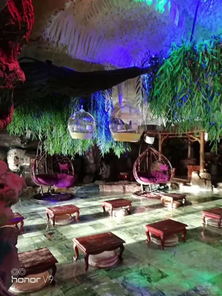 Shui Mu Gu Han Zheng Hotel