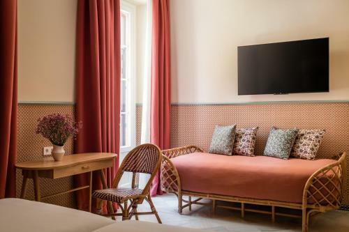 Hotel Bypillow Abril