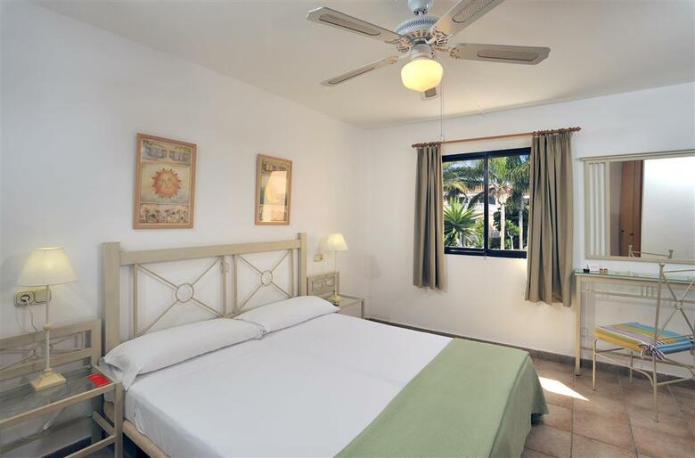 Aparthotel Sol Sun Beach