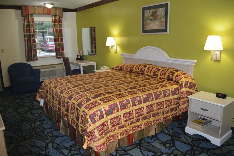 Motel Economy Inn - Akron