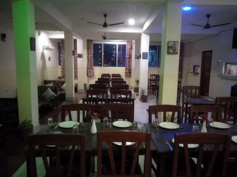 Hotel Ridhi Restaurant & Lounge Bar
