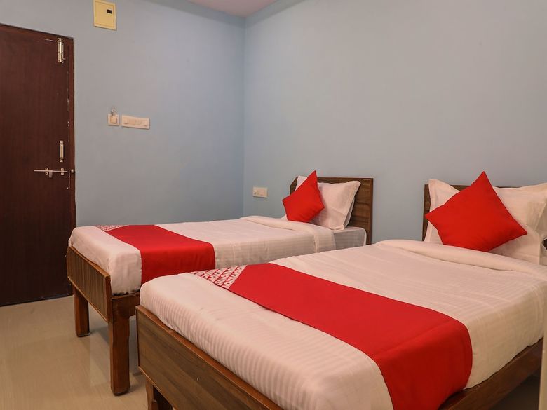 Hotel Oyo 15457 Grd Residency