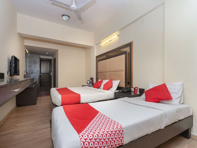 Hotel Oyo 15972 Bhimaas Corporate Residency