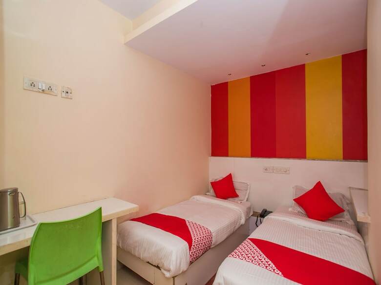 Hotel Oyo 16568 Bhagini Residency