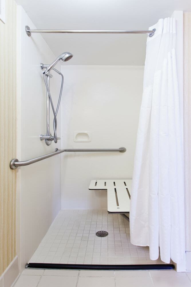 Hotel Holiday Inn Charleston Riverview