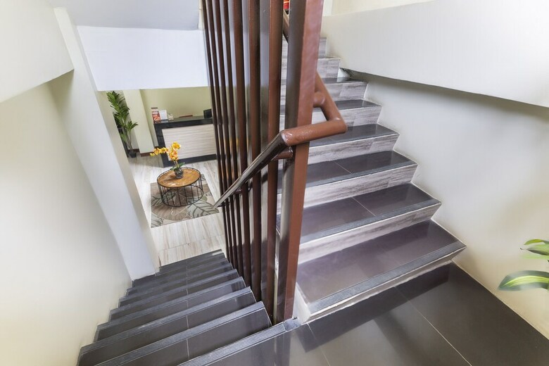 Hotel Oyo 540 Verovino Suites