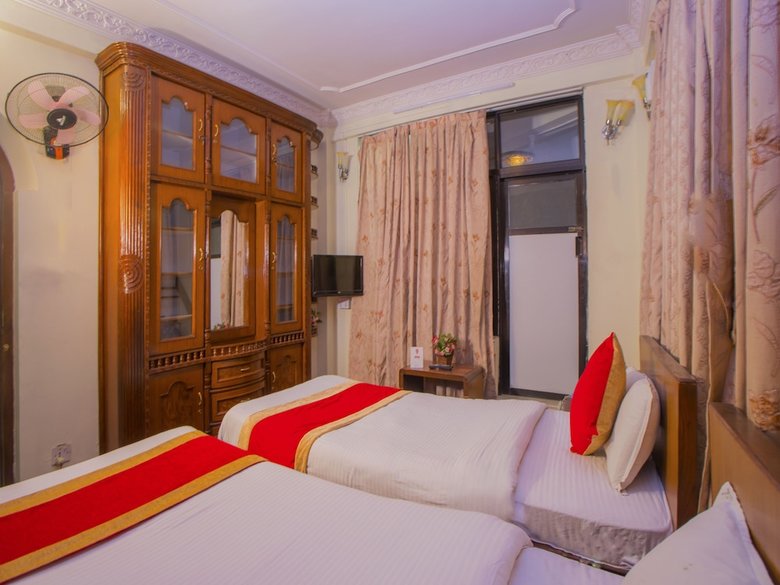 Oyo 232 Hotel Titanic Pvt. Ltd.