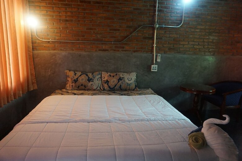 Hotel Steelloft  Home Stay