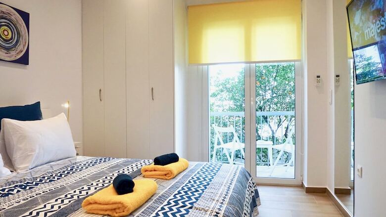 Apartamentos Charming Sunny Studio In Athens
