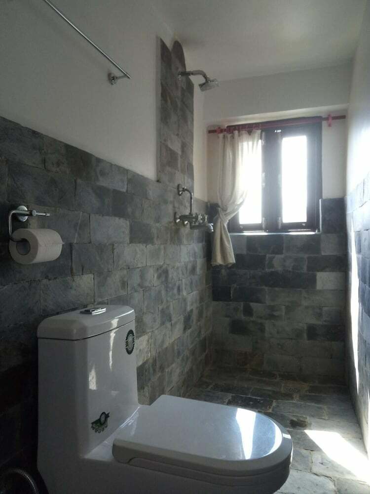 Hostal Good Hotel And Resort