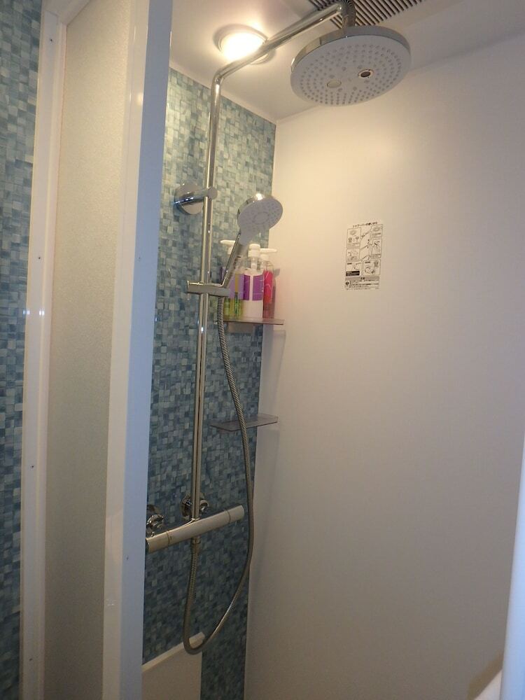 Hostal Bed & Breakfast Renga Daikanyama - Hostel