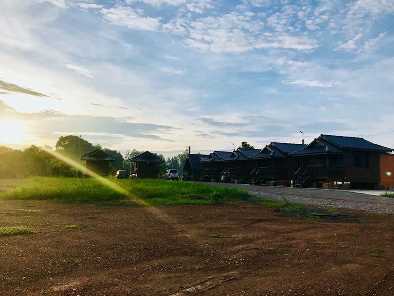 Hotel We Care Resort