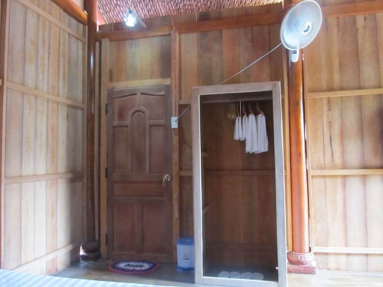 Hotel Coconut Homestay