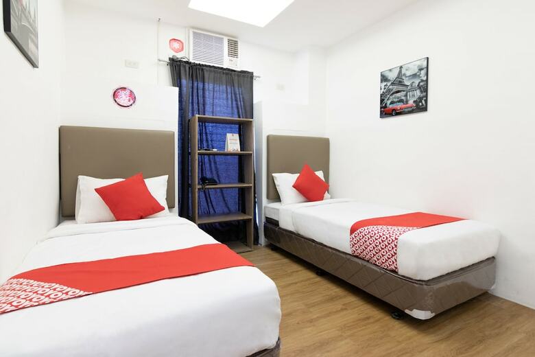 Hotel Oyo 108 Spiral Suites