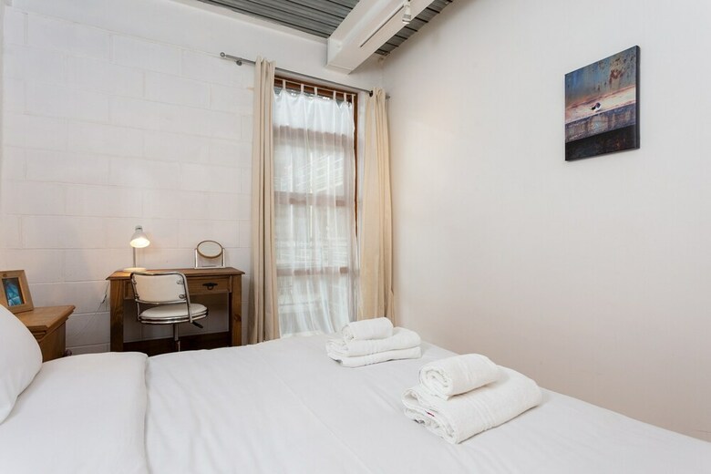 2 Bedroom North London Apartment