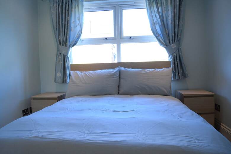Beautiful Wimbledon 4 Bedroom Family Home