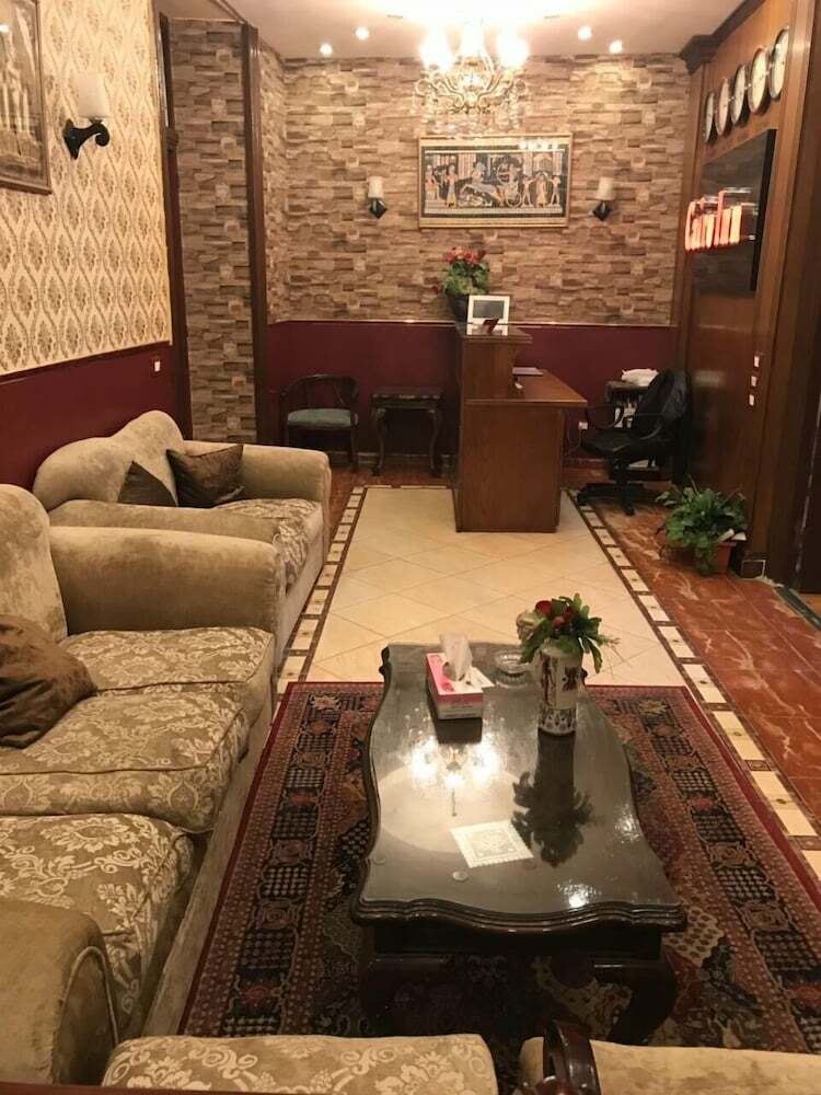Hotel Cairo Inn