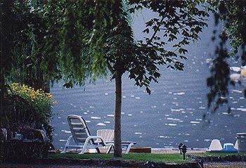 Posada Lakeside Country Inn