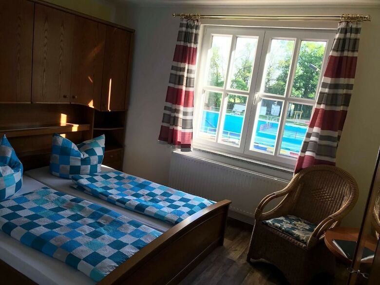 Hotel Pension Am Waldbad