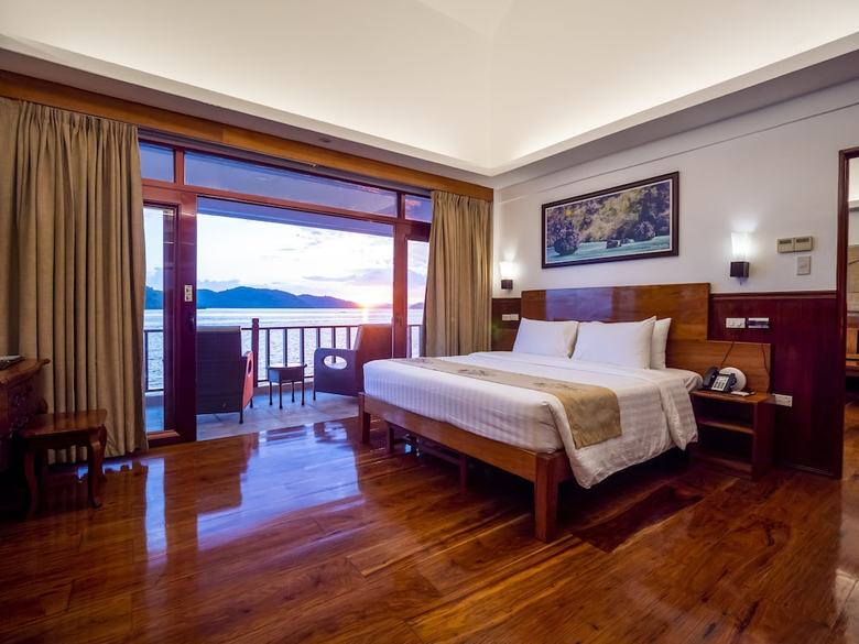 Hotel Sunlight Eco Tourism Island Resort