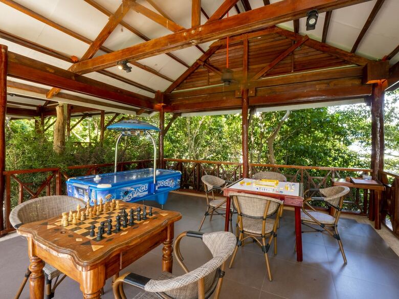 Hotel Sunlight Eco Tourism Island Resort