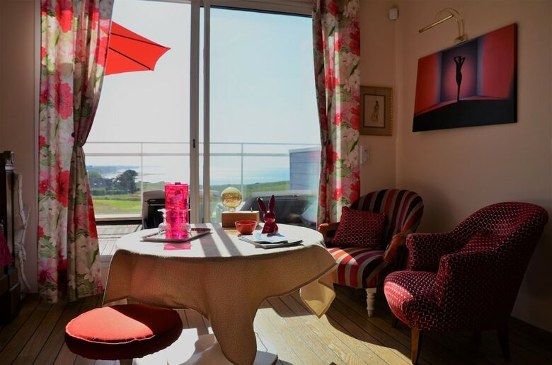 Hotel Fen�tres Sur Mer