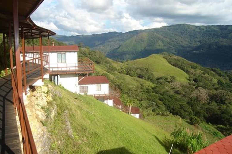 Hotel Caba�as Niebla Azul