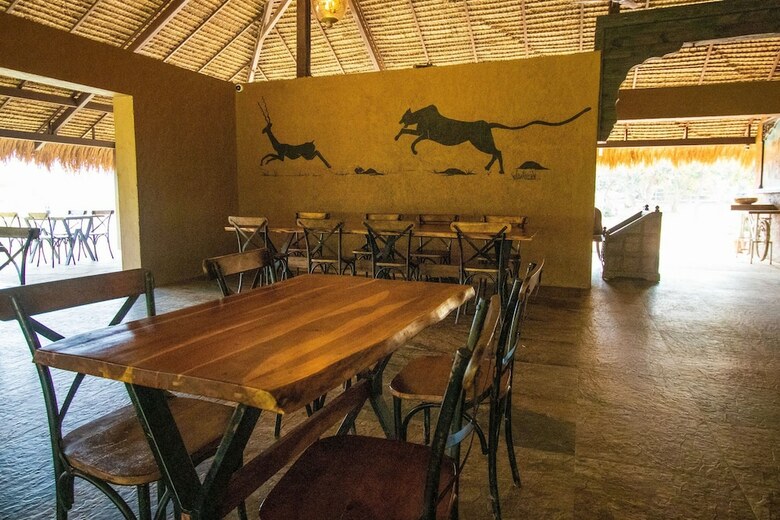 Hotel Karandla Farm And Resort