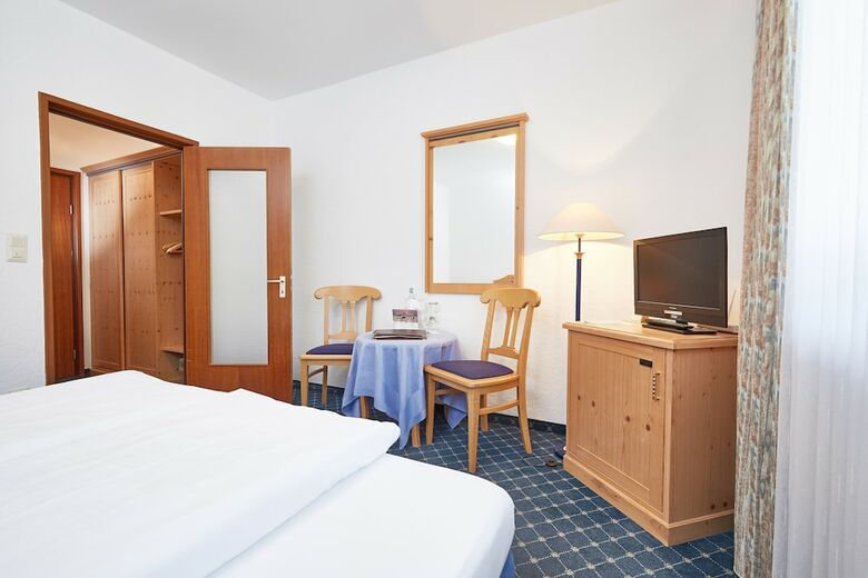Hotel Zum Fischer Am See