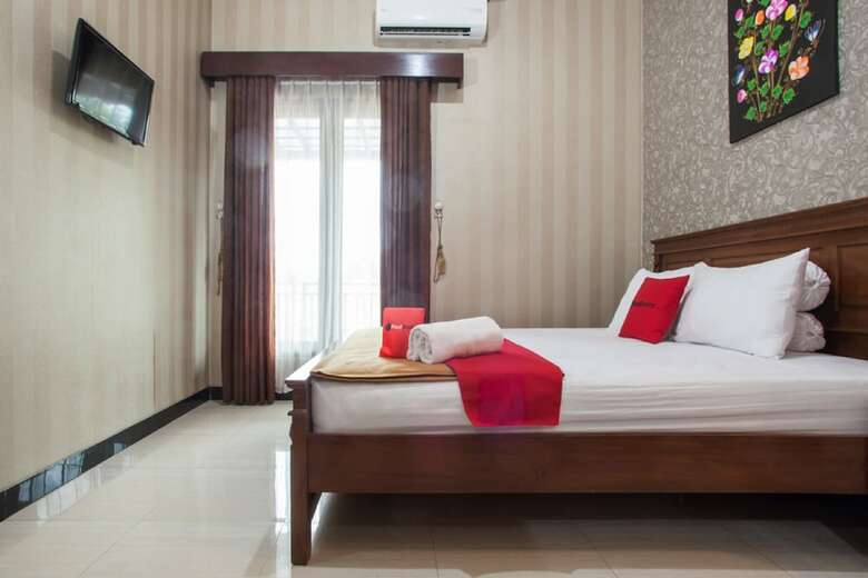Hotel Reddoorz Syariah Near Basuki Rahmat