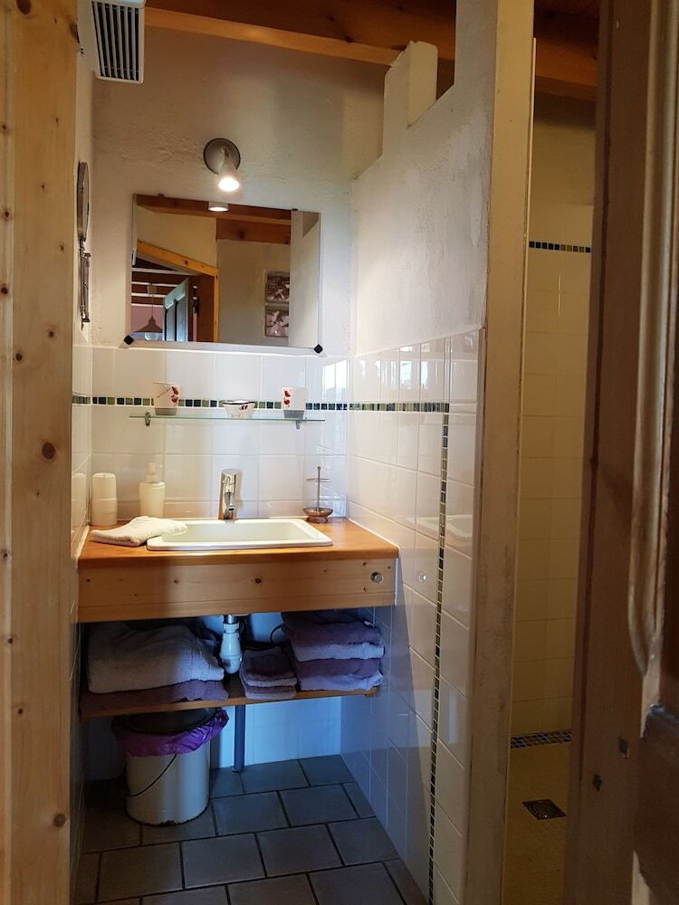 Bed & Breakfast La Cocagni�re - In A Rural Location