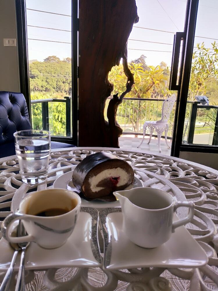Hotel Saneh Maechan Coffee Home
