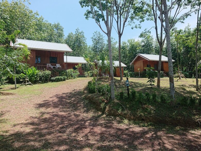 Hotel Lanta Para Hut