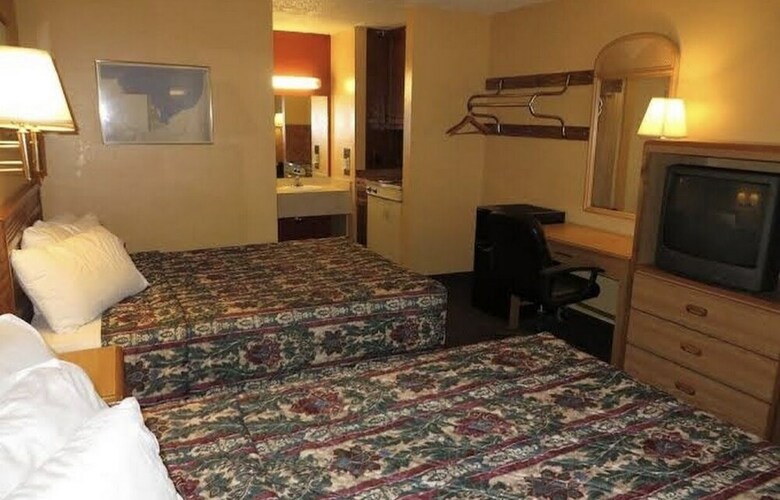 Hotel Economy Inn & Suites