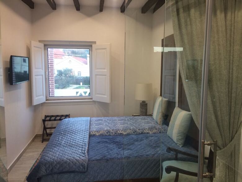 Hotel Quinta Ribeira Do Labrador - Lisbon West Wine Route