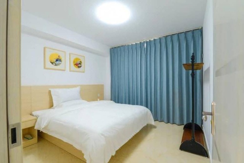 Beijing Silver Art Themed Hotel