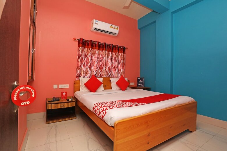 Hotel Oyo 16059 Roland Inn