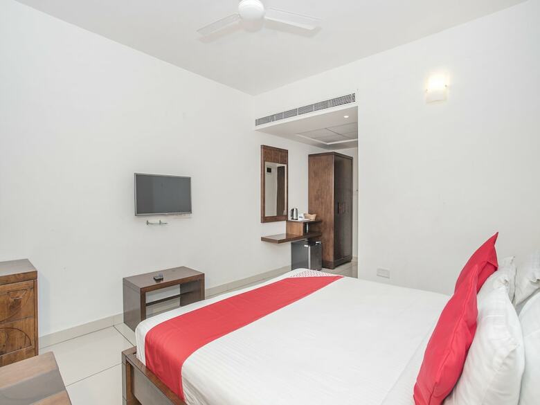 Hotel Oyo Flagship 16484 Indiranagar