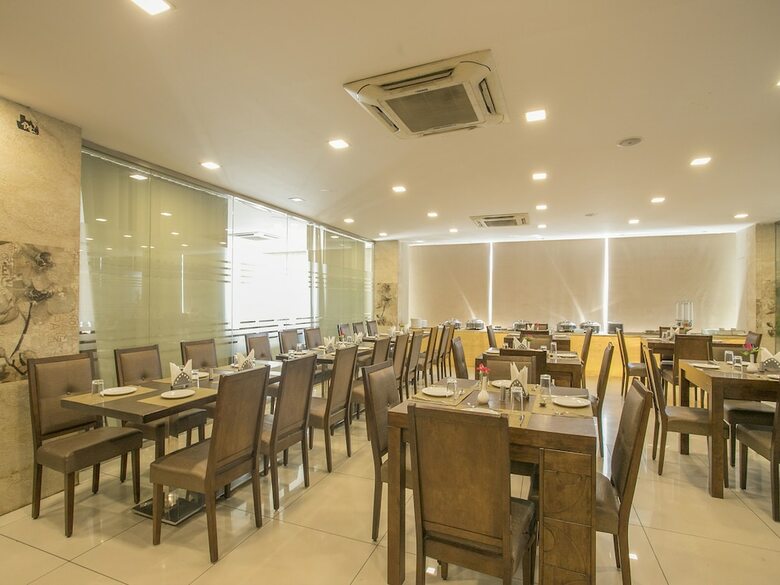 Hotel Oyo Flagship 16484 Indiranagar