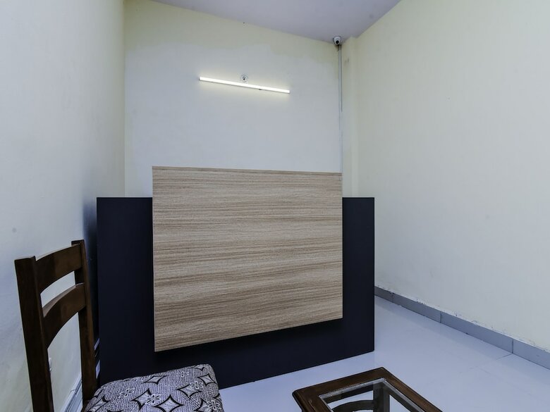 Hotel Oyo 20031 Flagship Jaypee Hospital