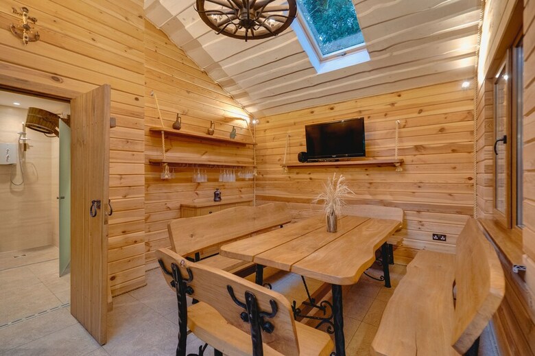Apartamentos Brook Barn With Sauna & Jacuzzi