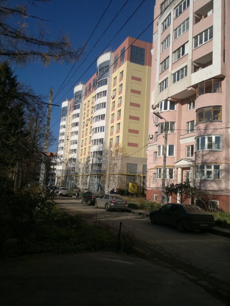 Apartment On Maloye Shosse 3